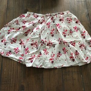 5 for $20 Floral Skirt for girls Sz 10